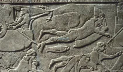 Ancient Assyrian Swimmers: 2,900-Year-Old Carving Depicts Soldiers Crossing a River with Inflatable Goat Skins 3