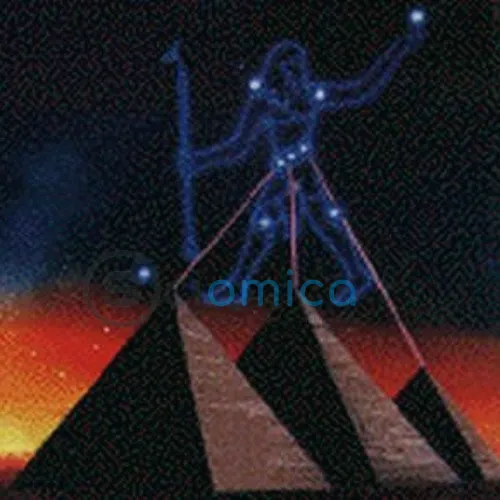The three large pyramids in the Giza complex perfectly align on Earth and are in line with the three stars that form the Orion's belt. (Photo: Internet).
